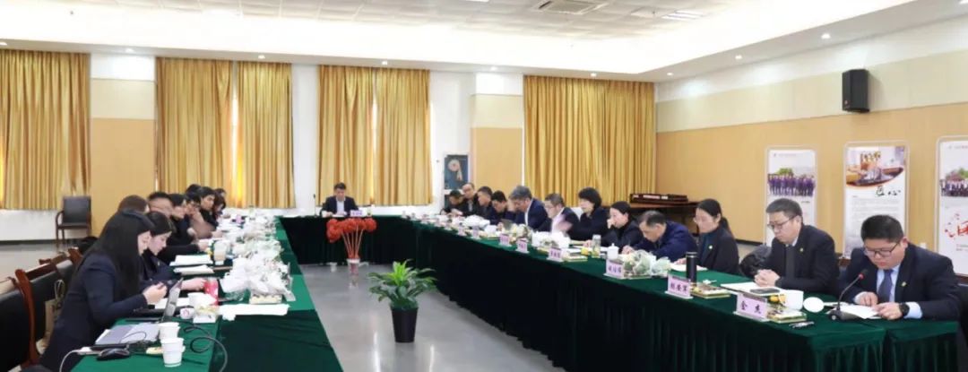 勇立潮头 征程照初心|爱游戏买球-爱游戏(中国)
集团2021年度述职会议暨2022年新年会议顺利召开