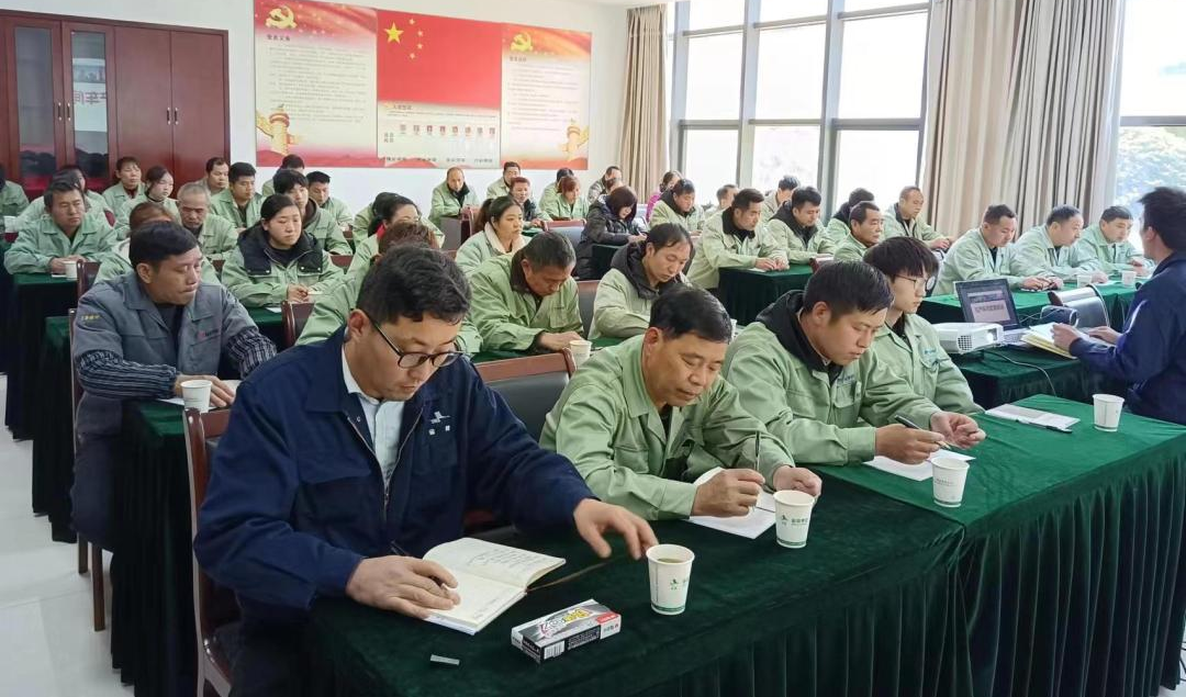 匠心筑梦 赋能提升︱爱游戏买球-爱游戏(中国)
装饰开展生产管理培训